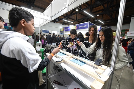 Feira do Estudante Guarulhos: evento abre vagas e bolsas de estudo