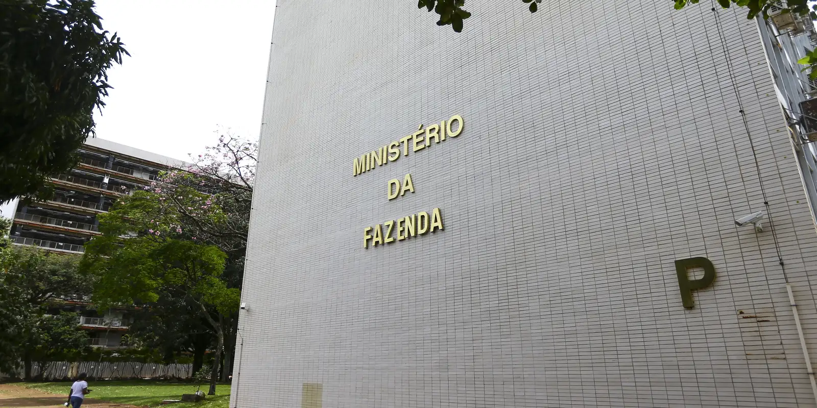 Governo Central registra superávit de R$ 10,8 bilhões em julho