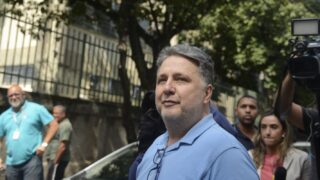 TRE-RJ proíbe Garotinho de participar de debates e propaganda eleitoral