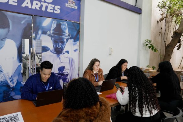 Mutirão de empregos em Adamastor oferece mais de 2 mil vagas em Guarulhos