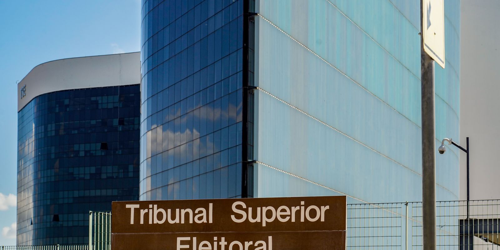 TSE mantém retirada de posts sobre Nossa Senhora Aparecida