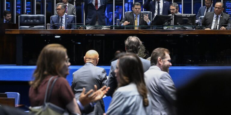 senado-vota-fim-da-escala-6×1-apos-as-eleicoes-diz-alcolumbre