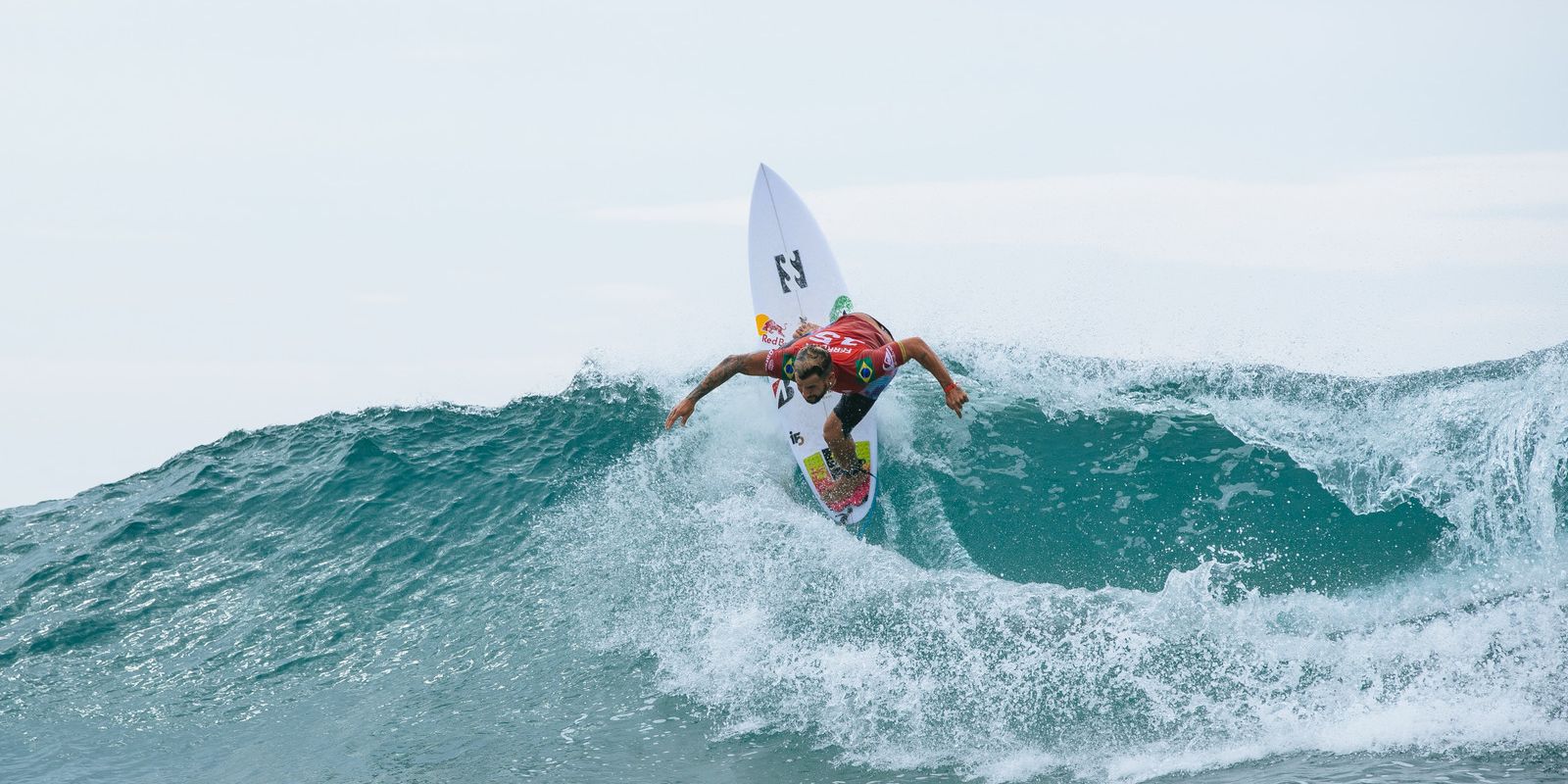 WSL cancela etapa de Abu Dhabi do circuito mundial de surfe de 2026