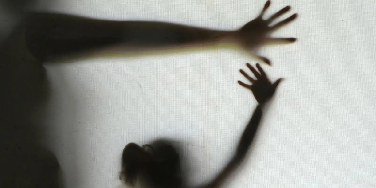 Movimento contra violência sexual lança plataforma para facilitar denúncias