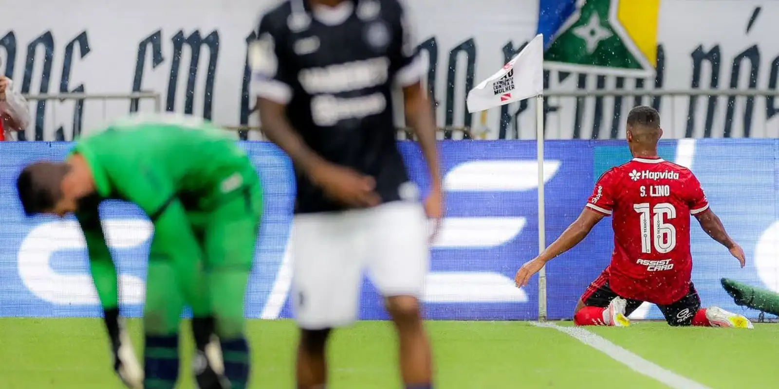 Flamengo vence Remo e assume liderança provisória do Brasileirão