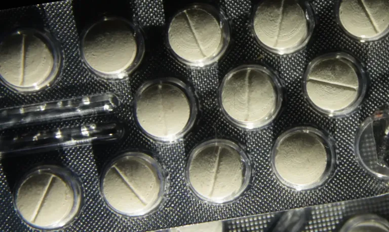 anvisa-aprova-medicamento-aquipta-para-tratamento-de-enxaqueca