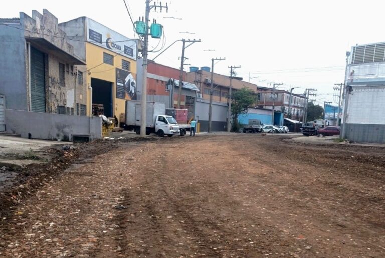 prefeitura-de-guarulhos-realiza-obras-emergenciais-em-ruas-do-bonsucesso-e-cidad