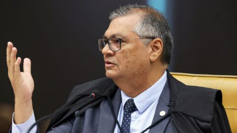 Dino determina fim do sigilo de investigações sobre o filme Dark Horse