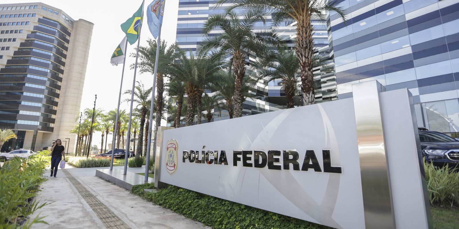 PF confirma posse de celular de Vorcaro e oferece dados a ministros do STF