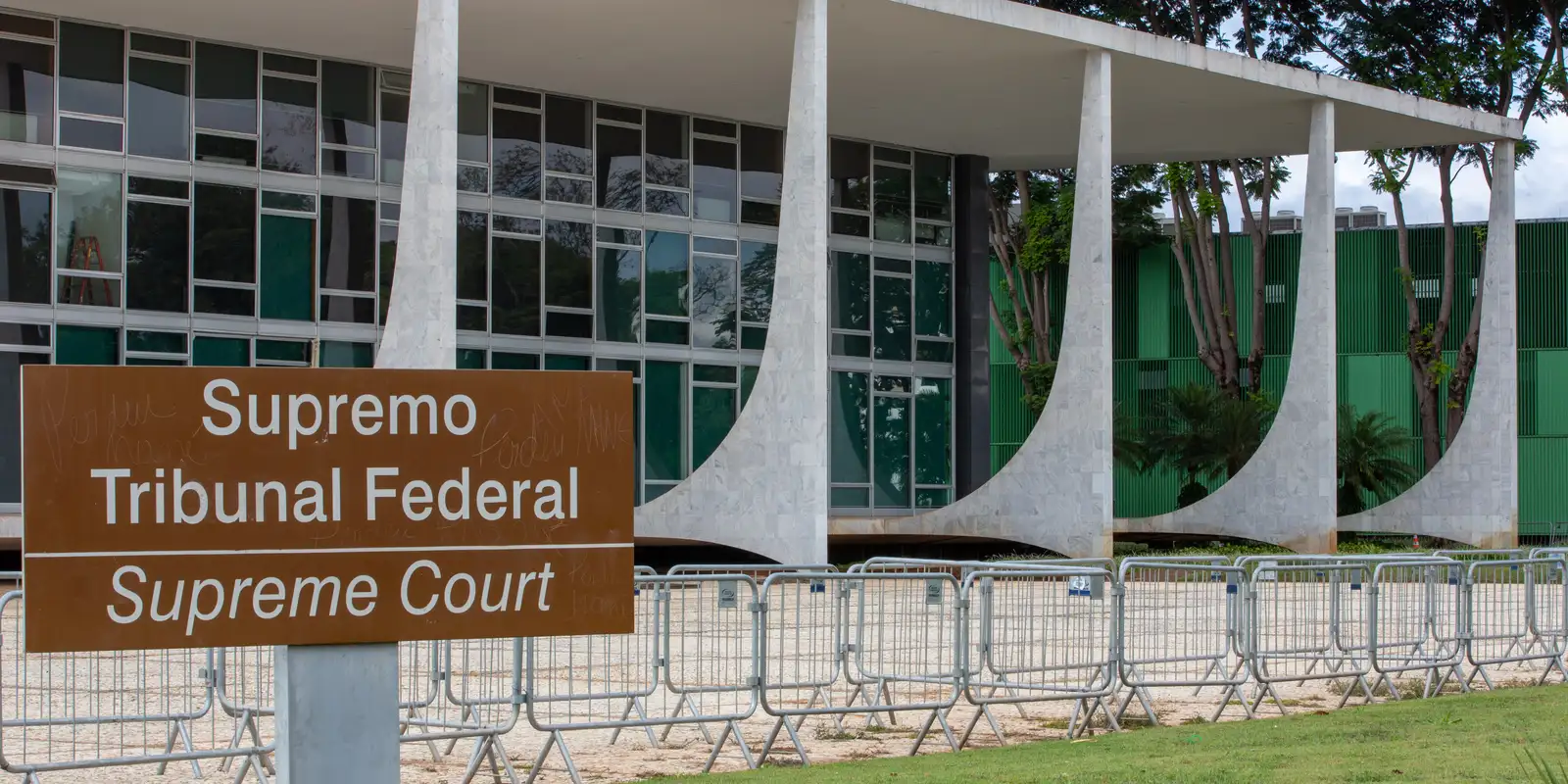 STF analisa hoje se Moraes pode ser investigado por suposta relação com Vorcaro