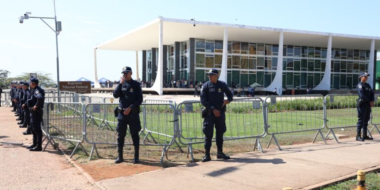 stf-adia-julgamento-sobre-investigacao-de-moraes-e-mendonca
