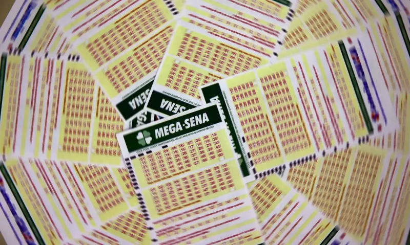 Nenhum ganhador na Mega-Sena; prêmio acumula e pode pagar R$ 102 milhões