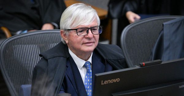 STJ mantém deportação de migrantes retidos no Aeroporto de Guarulhos