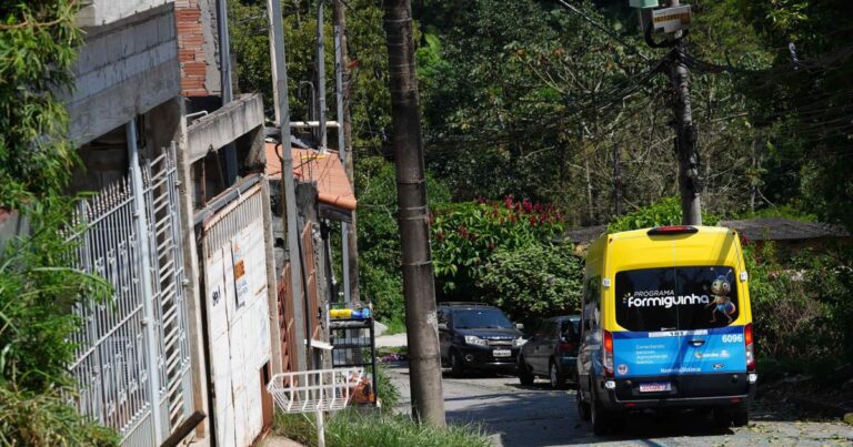 Guarulhos lança programa Formiguinha para melhorar transporte em bairros com ruas estreitas