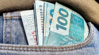 Governo Central tem déficit de R$ 13,6 bilhões em agosto