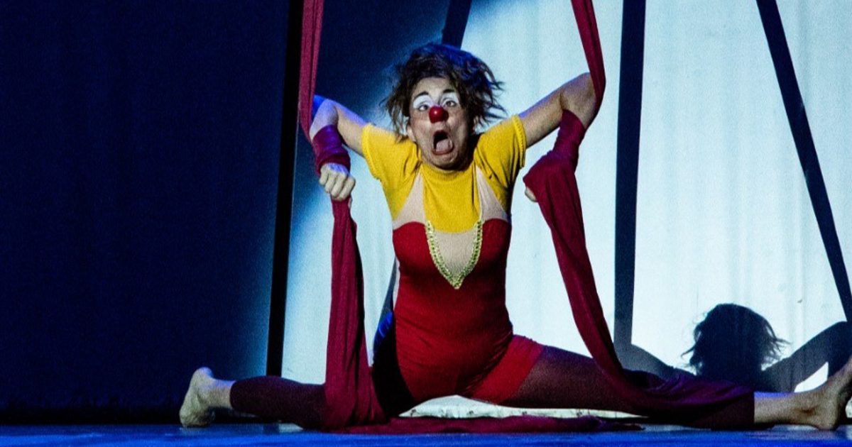 Alunos de Guarulhos levam espetáculos gratuitos ao Teatro Flávio Império em São Paulo