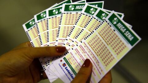 Mega-Sena acumula e prêmio sobe para R$ 75 milhões