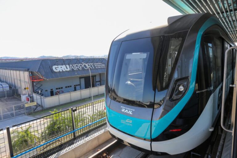 aeromovel-de-guarulhos-amplia-horario-de-atendimento-para-20-horas-diarias