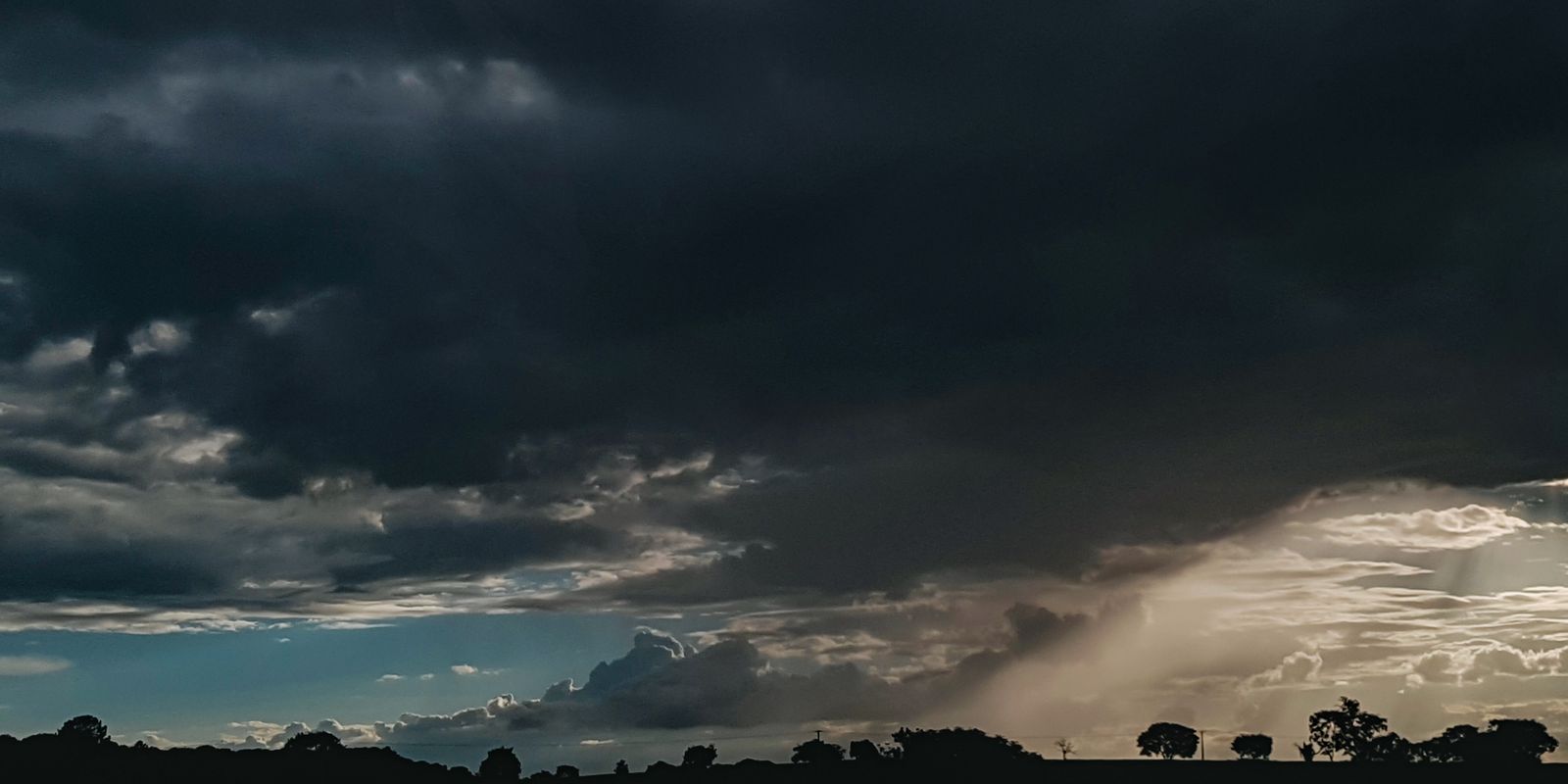 Inmet emite alerta de tempestades para o feriado de 12 de outubro